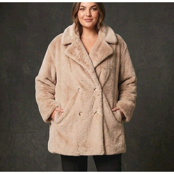 Altar'd State Jackets & Blazers - Altar'd State Faux Fur Coat Women's Size L Taupe Beige Double Breasted NWT $120